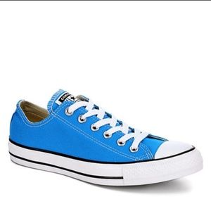Blue Converse Chuck Taylors